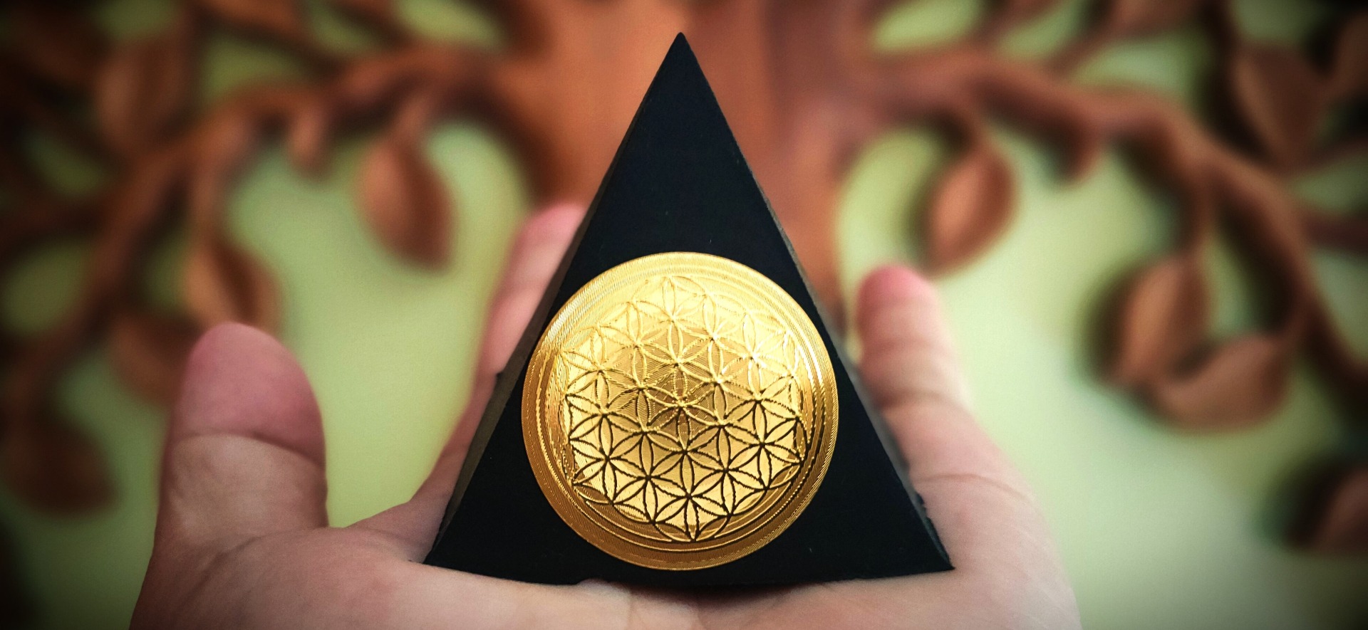 金字塔能量座